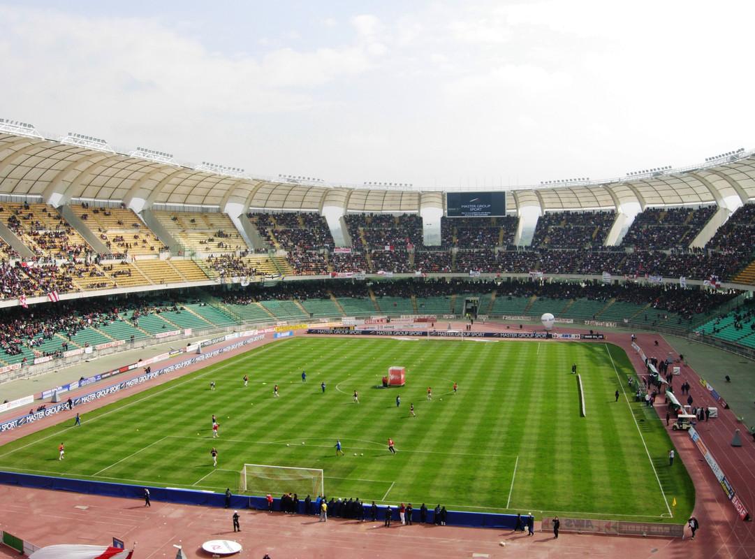 Sân vận động Stadio San Nicola - Sân nhà của Câu lạc bộ Bari