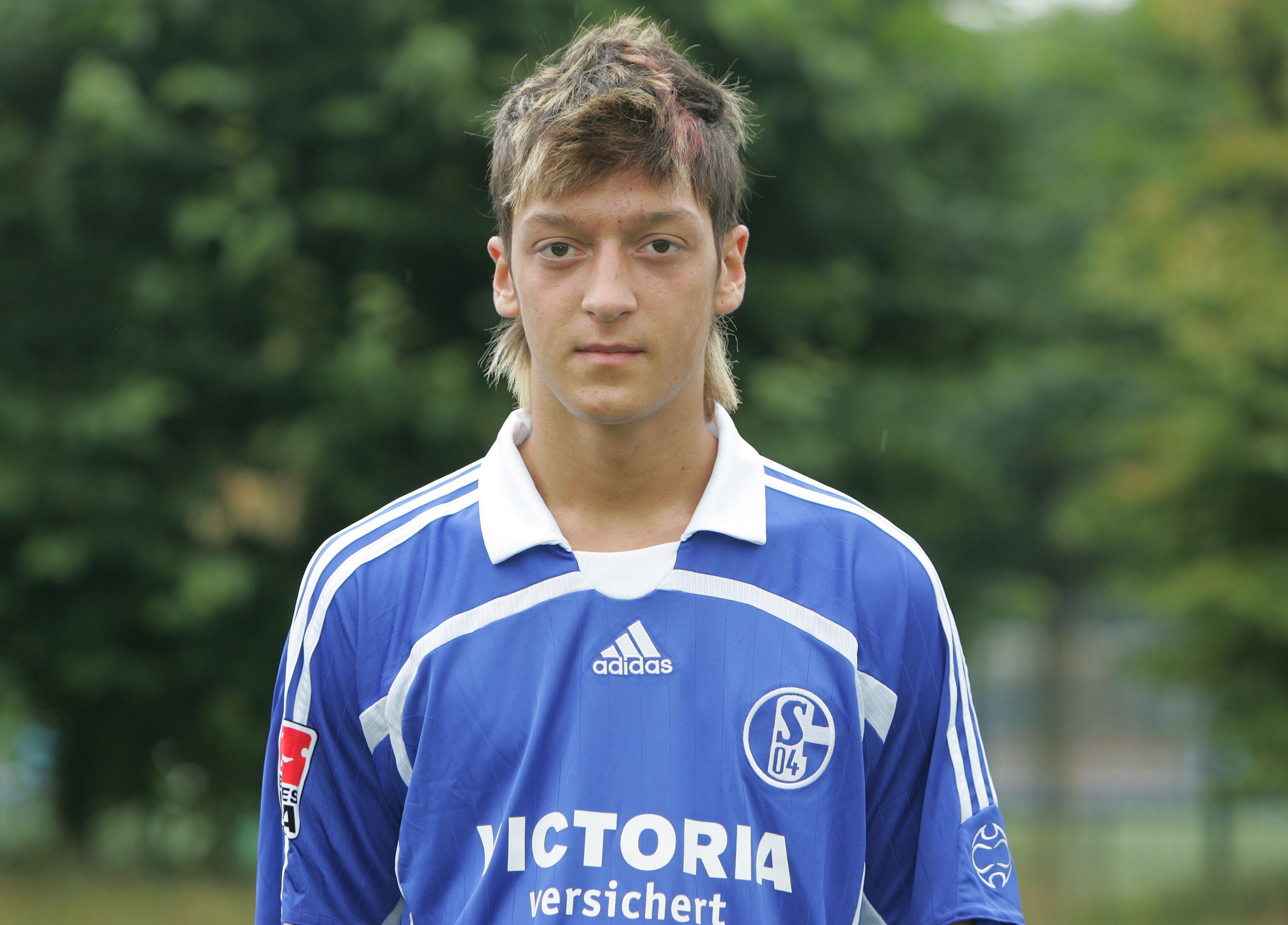 Gelsenkirchen, Germany. 07th July, 2006. Mesut Özil, pictured at the photo session of Bundesliga club FC Schalke 04