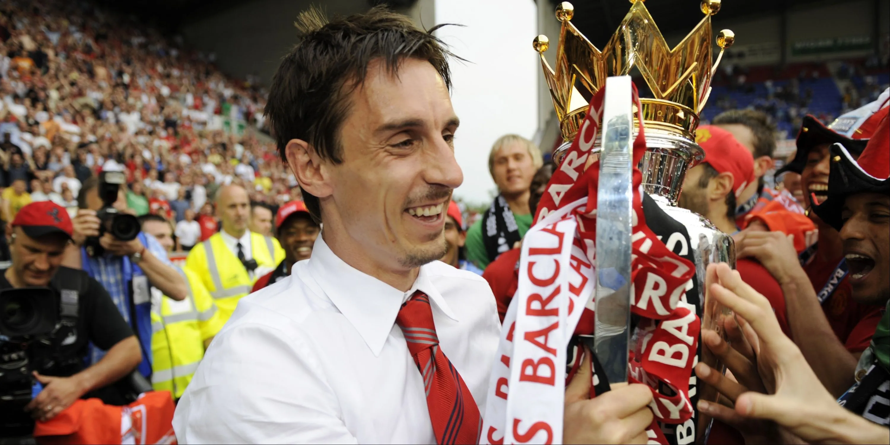 Gary Neville, hậu vệ phải trung thành của Man Utd, chủ nhân 8 chức vô địch Ngoại hạng Anh