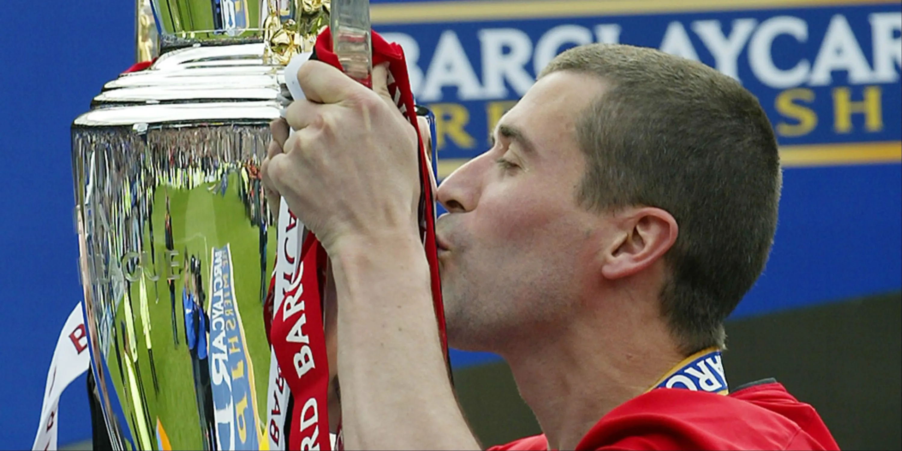 Roy Keane, đội trưởng huyền thoại của Manchester United, người có 7 danh hiệu Premier League