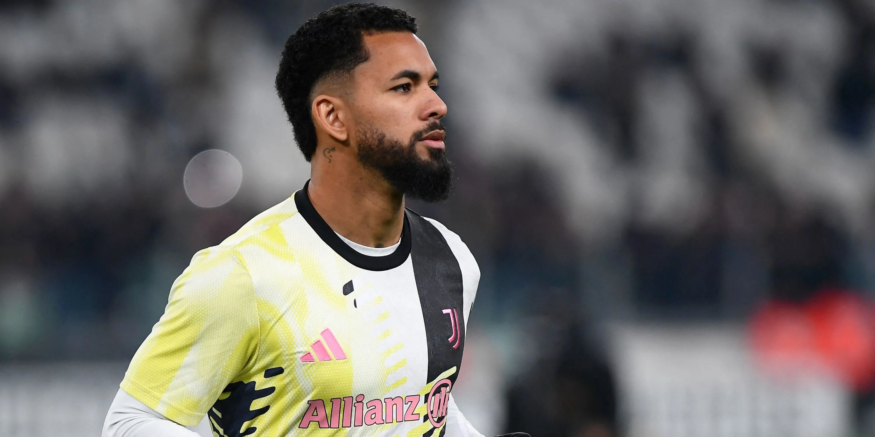Tiền vệ Douglas Luiz trong màu áo Juventus, mục tiêu chuyển nhượng của Nottingham Forest hè này