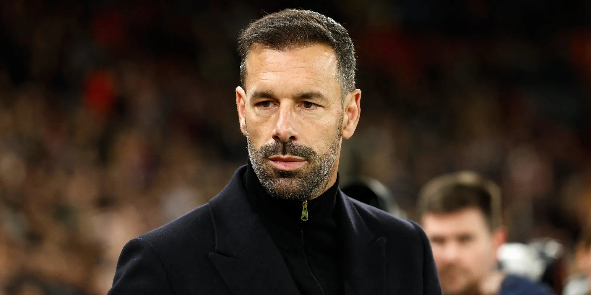 HLV Ruud van Nistelrooy trao cơ hội cho tài năng trẻ Jake Evans tại Leicester City