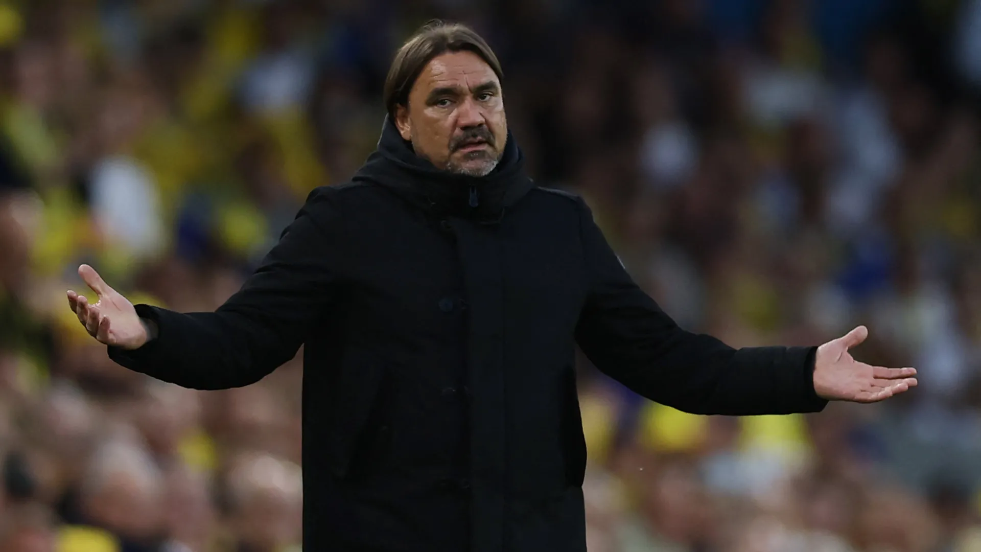 Huấn luyện viên Leeds United Daniel Farke đang tính toán chiến thuật