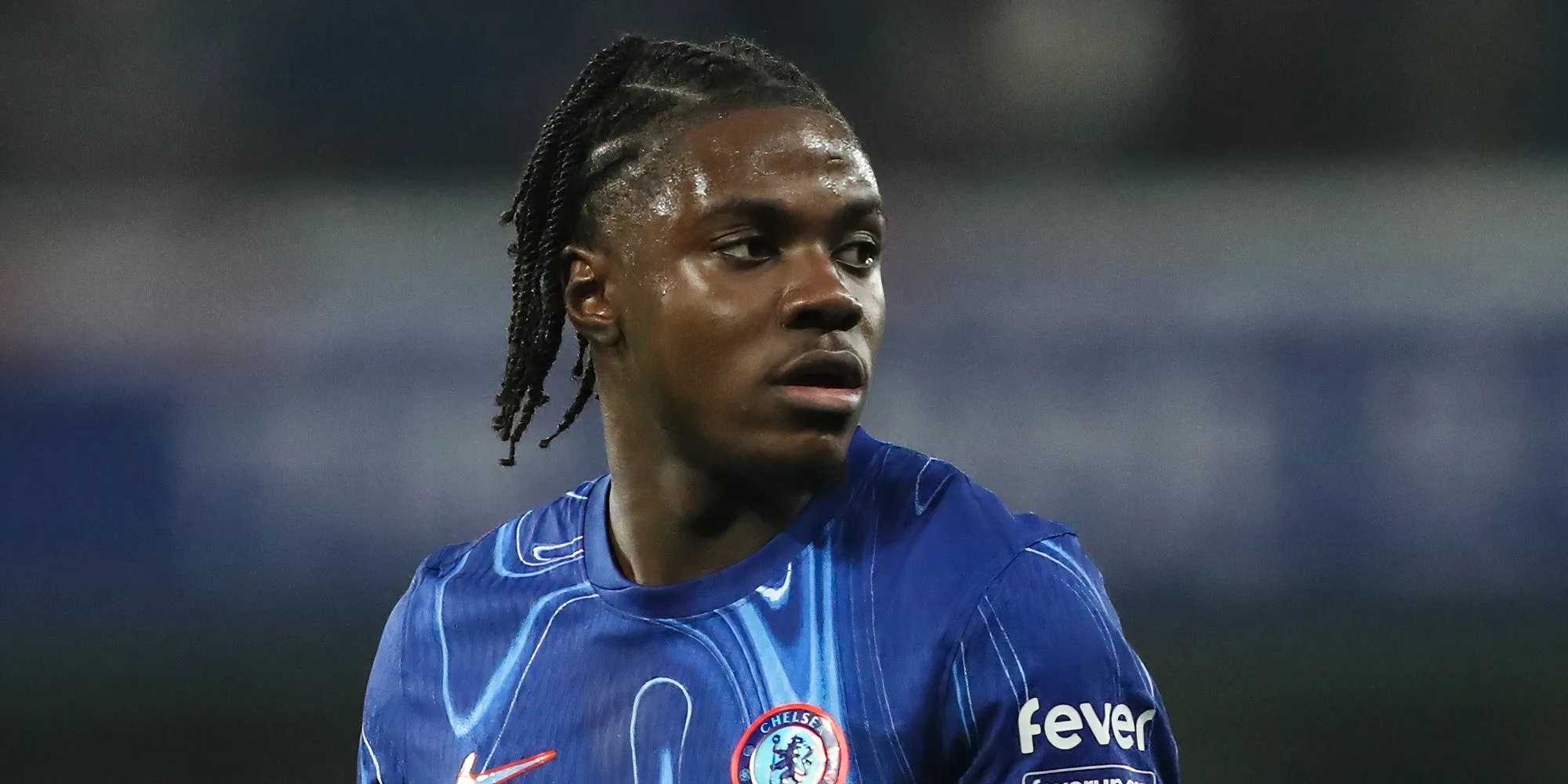 Romeo Lavia đối mặt với sự chế nhạo từ CĐV Liverpool tại Stamford Bridge