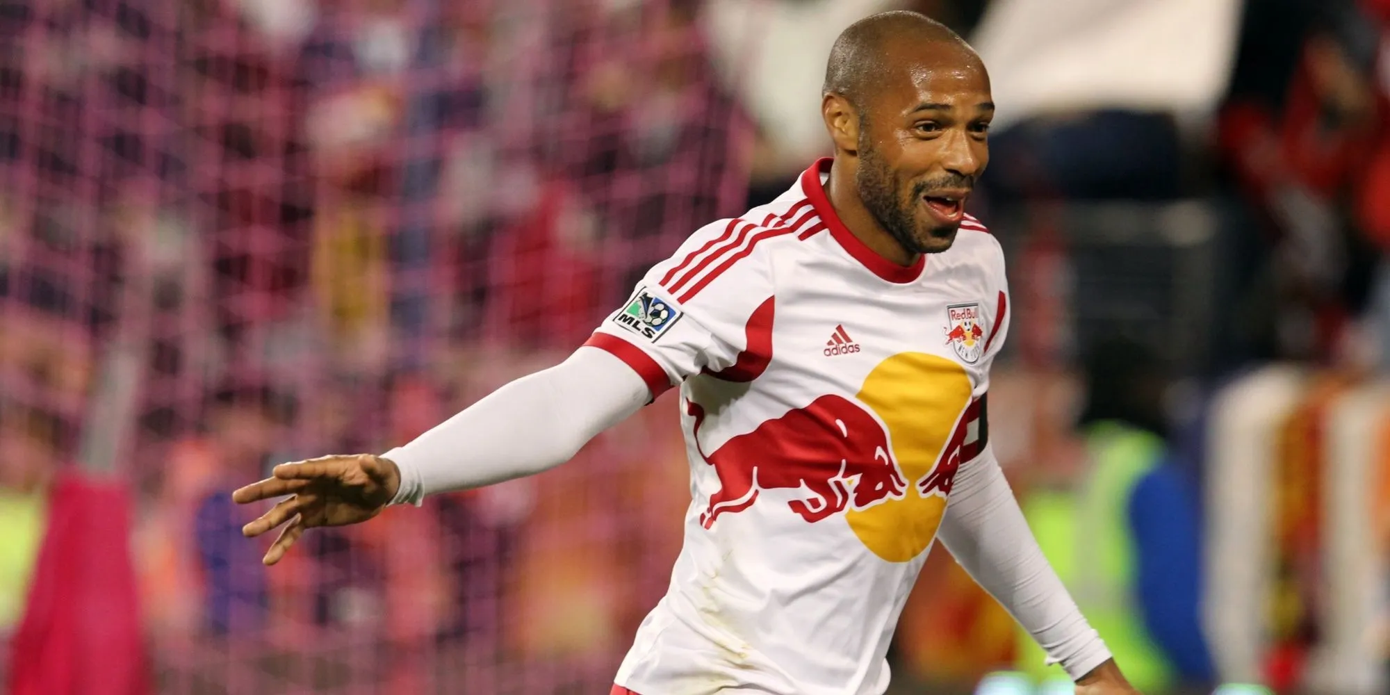 Thierry Henry thi đấu cho NY Red Bulls