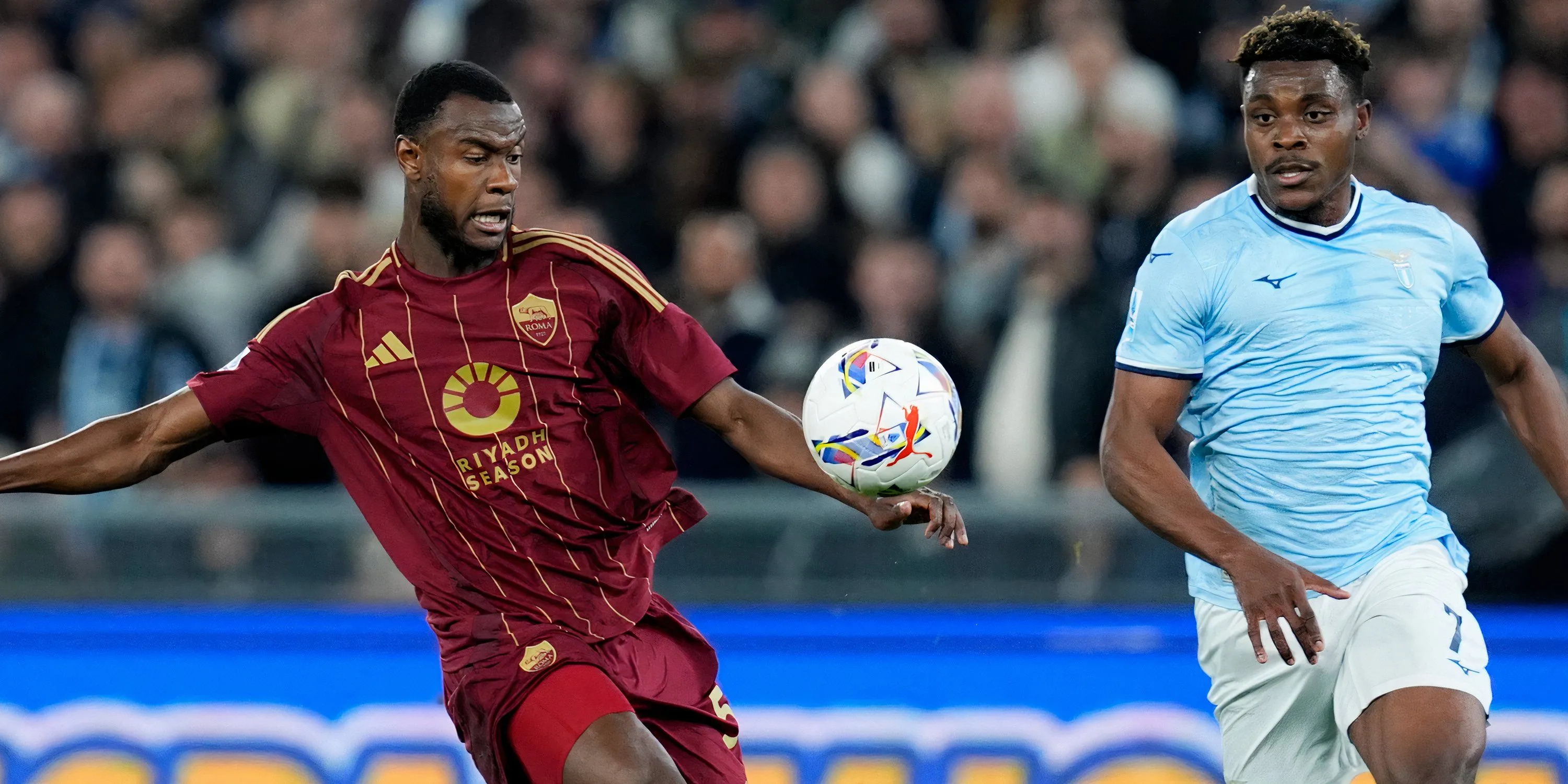 Evan Ndicka trong màu áo AS Roma, mục tiêu chuyển nhượng của Tottenham