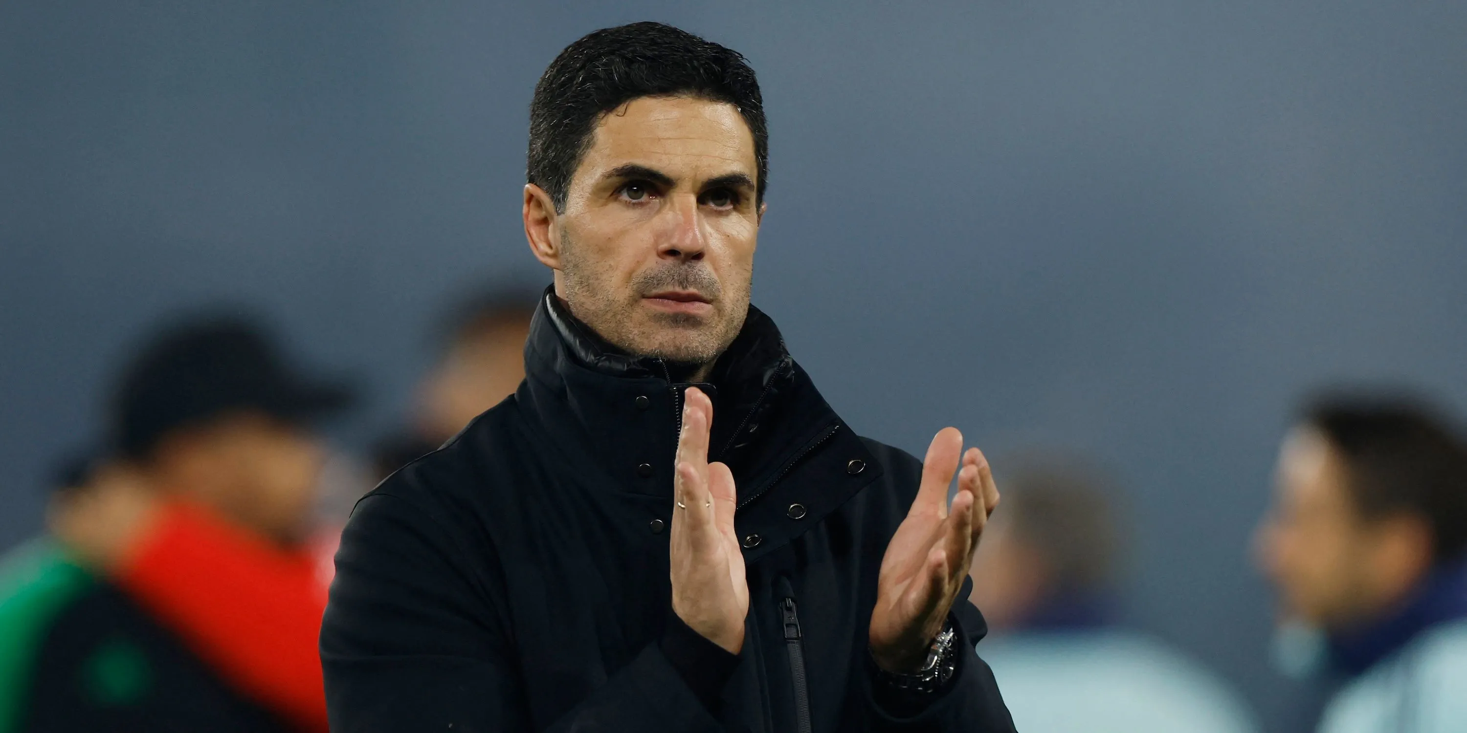 HLV Mikel Arteta của Arsenal thể hiện sự thất vọng trên sân đấu