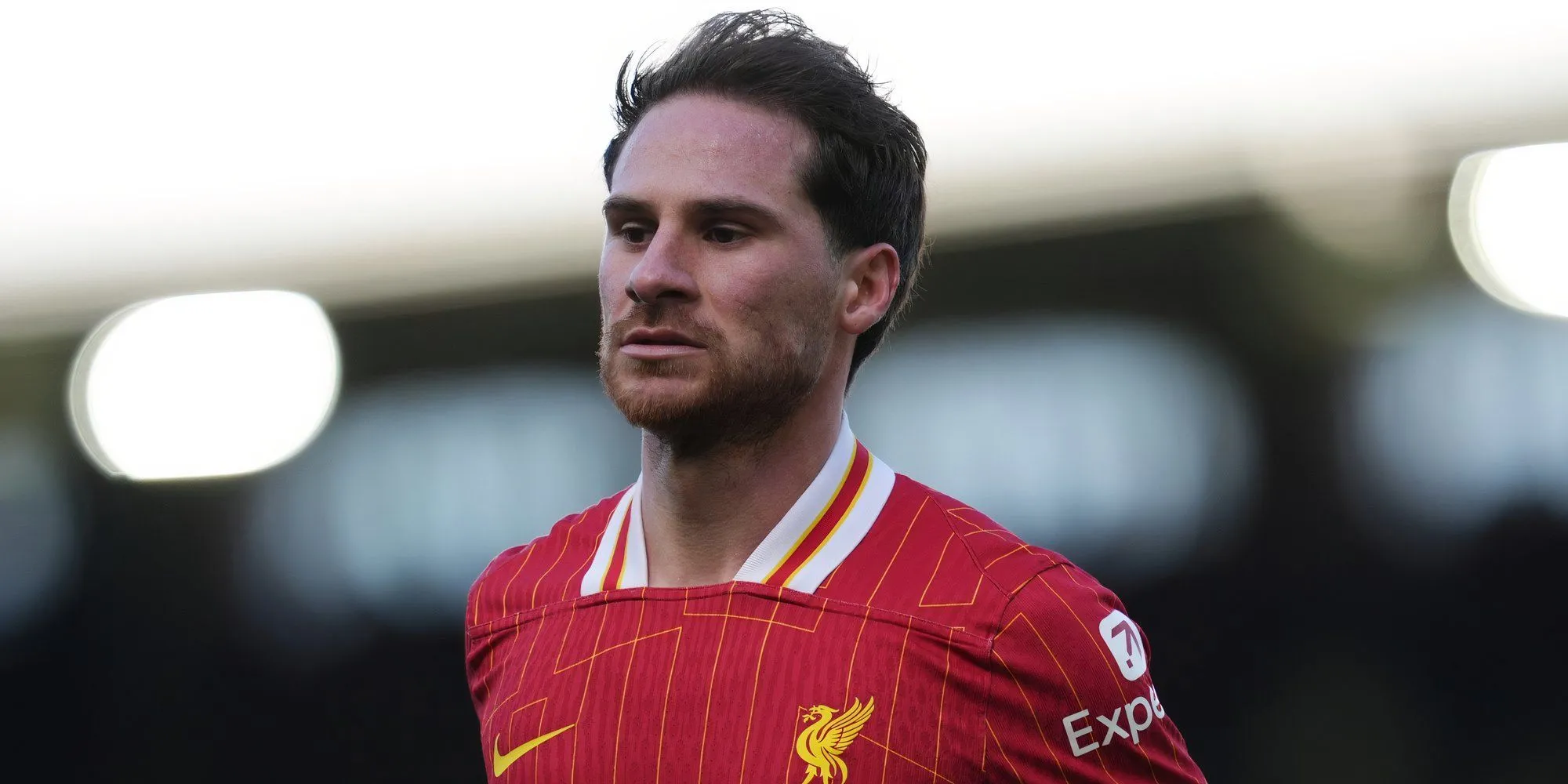 Tiền vệ Alexis Mac Allister của Liverpool thi đấu ở tuyến giữa
