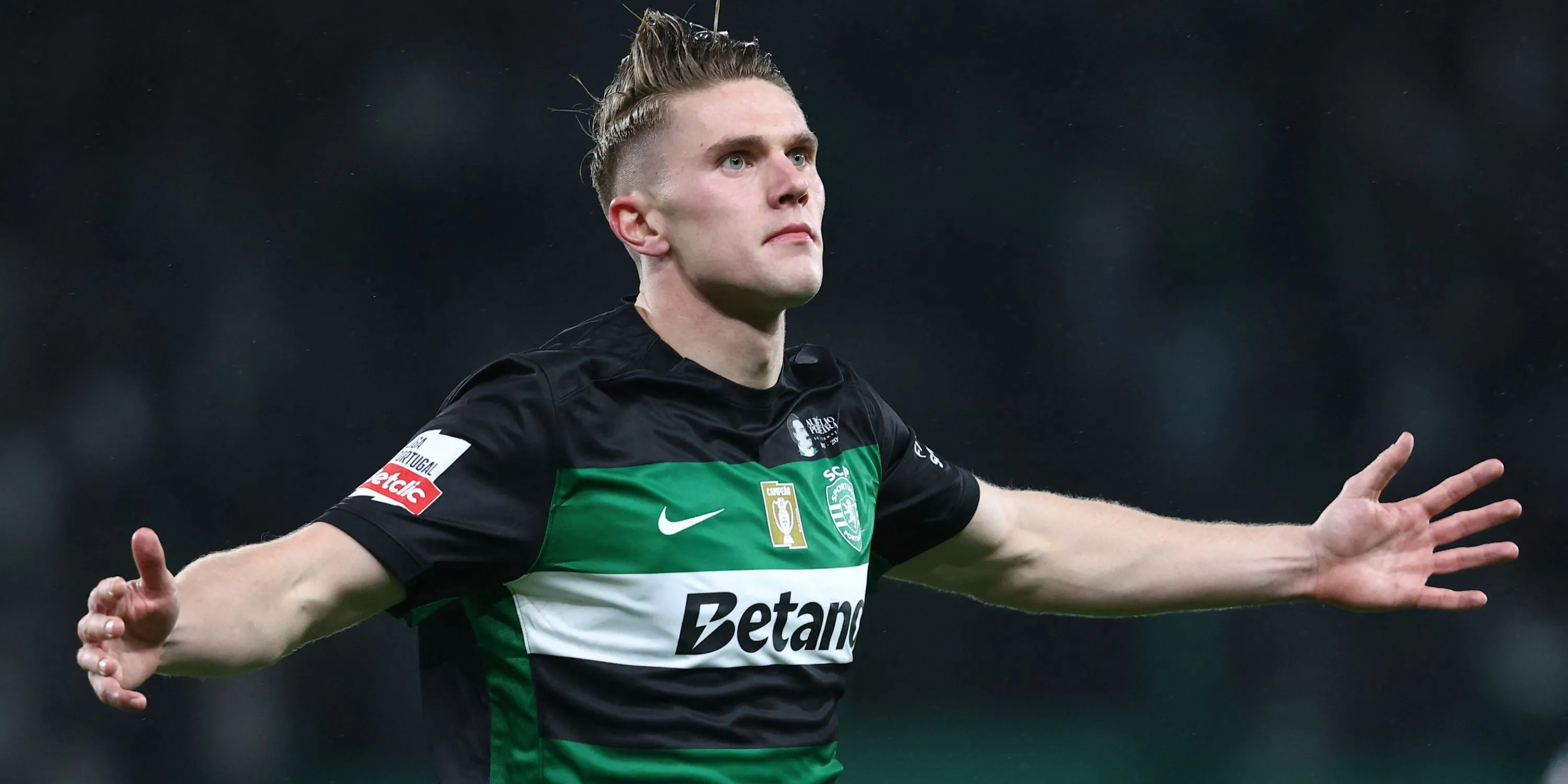 Viktor Gyokeres, mục tiêu chuyển nhượng của MU, thi đấu cho Sporting.