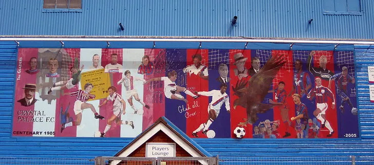 Bức tranh tường nghệ thuật tôn vinh Crystal Palace tại Selhurst Park