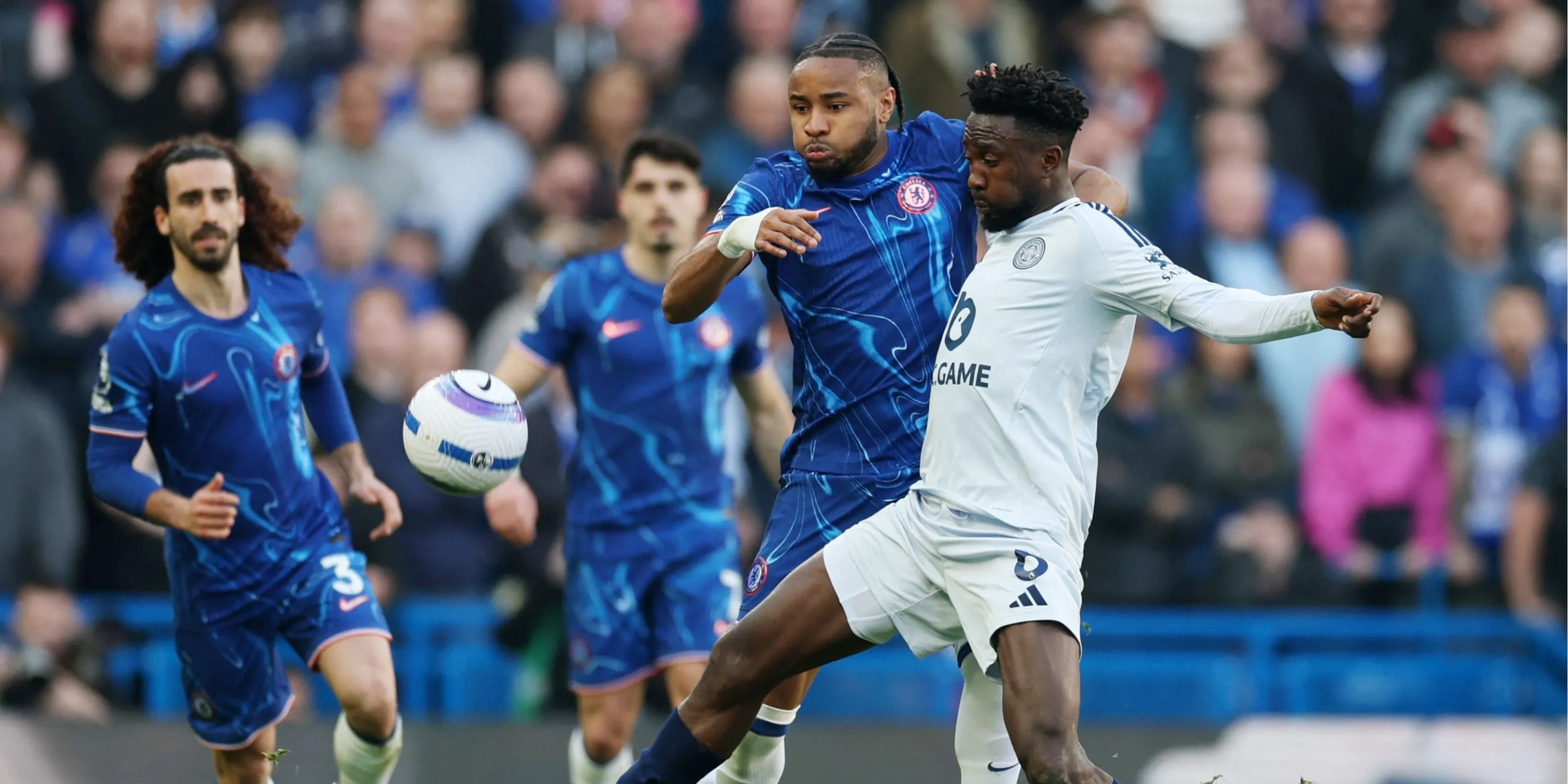 Christopher Nkunku thi đấu và ăn mừng bàn thắng cho Chelsea, mục tiêu hàng đầu của Bayern Munich
