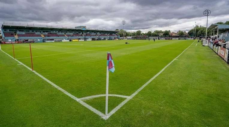 Cờ phạt góc tại Mariners Park, sân vận động 1st Cloud Arena