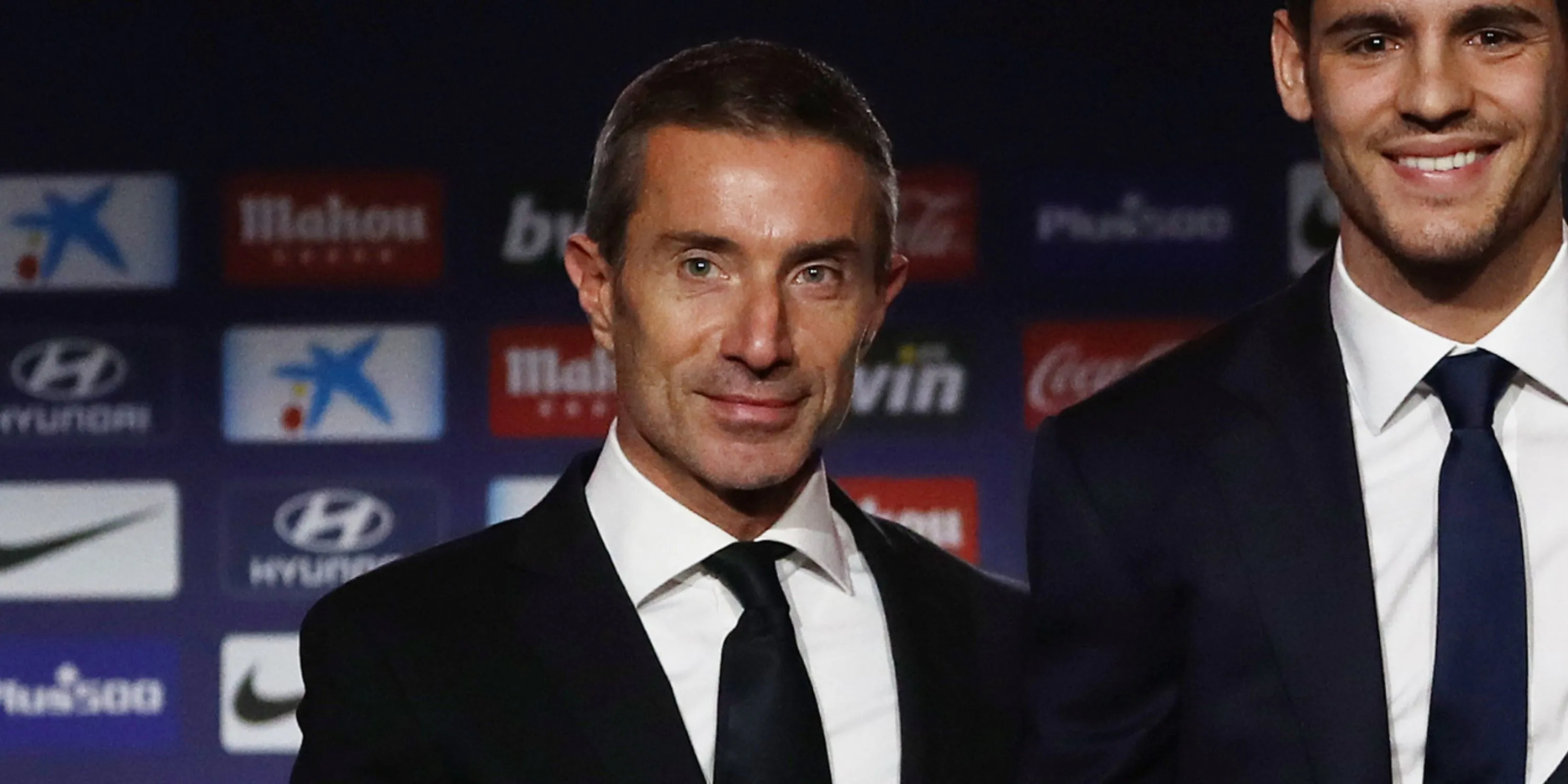 Giám đốc thể thao Andrea Berta trong nỗ lực mang về tân binh cho Arsenal