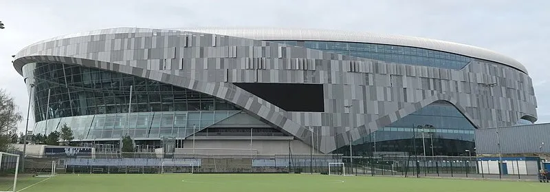 Góc nhìn hướng về Sân vận động Tottenham Hotspur