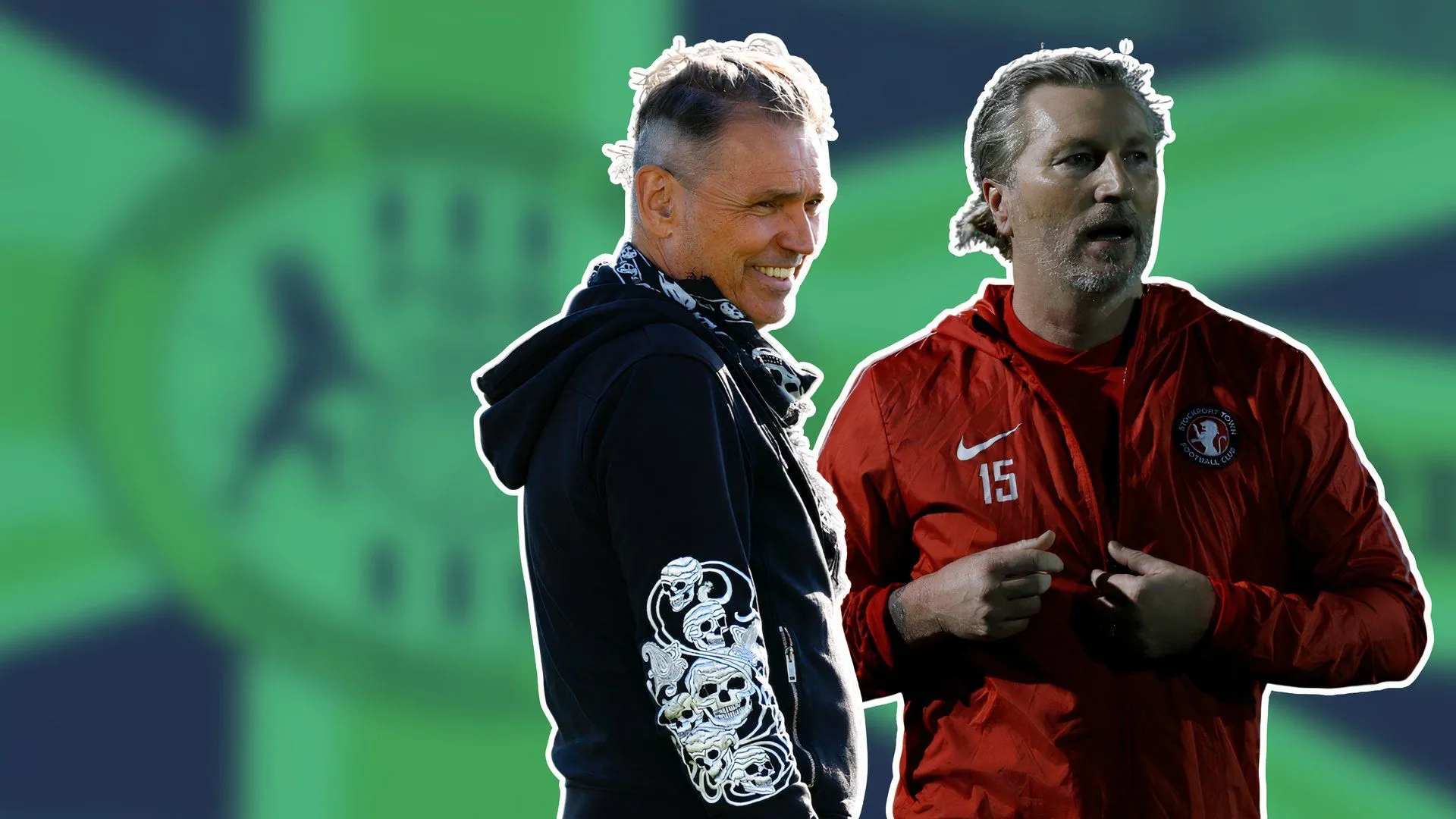 HLV Robbie Savage và chủ tịch Dale Vince của Forest Green Rovers