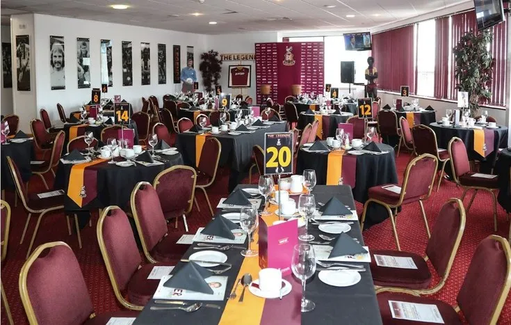 Không gian phòng khách sạn VIP sang trọng tại sân Valley Parade của Bradford City