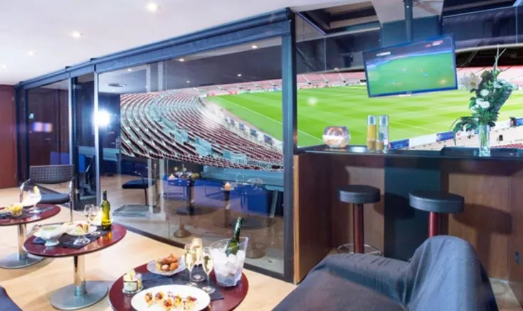Khu vực dịch vụ VIP và phòng chờ cao cấp tại Camp Nou