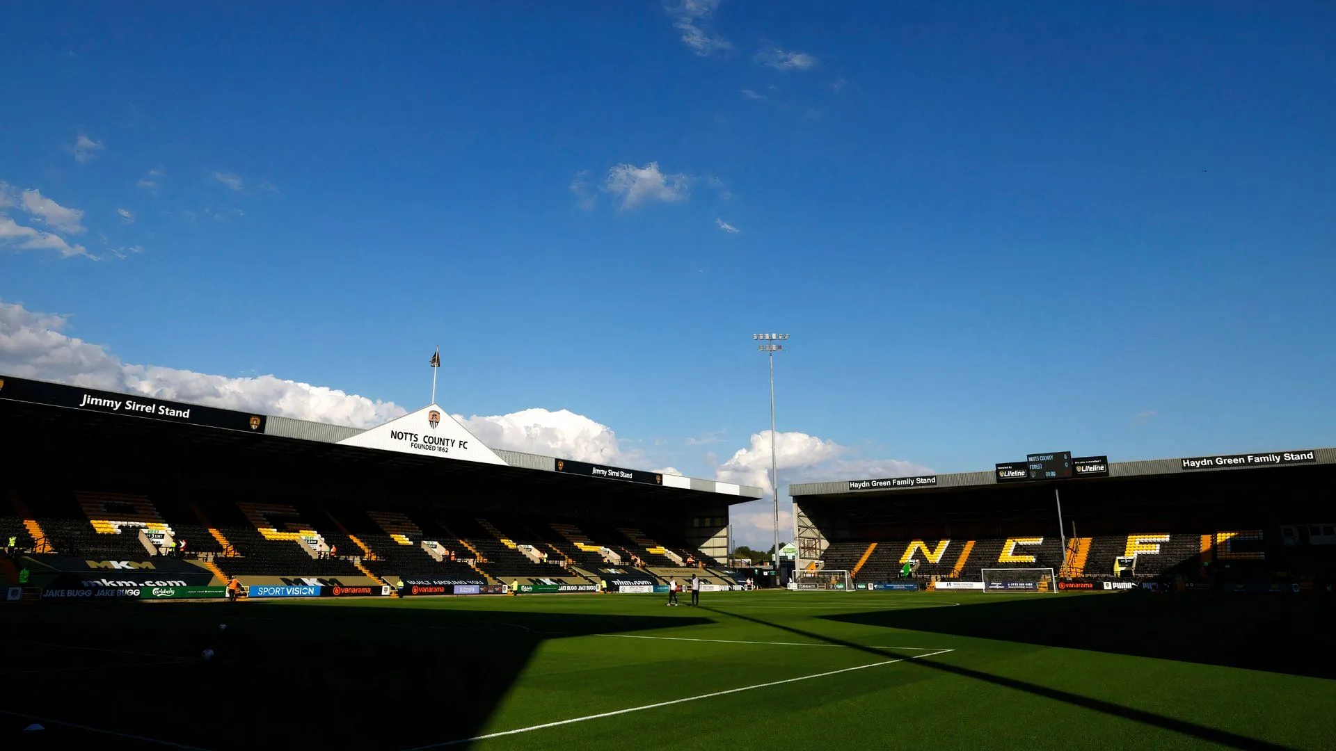 Sân vận động Meadow Lane của Notts County