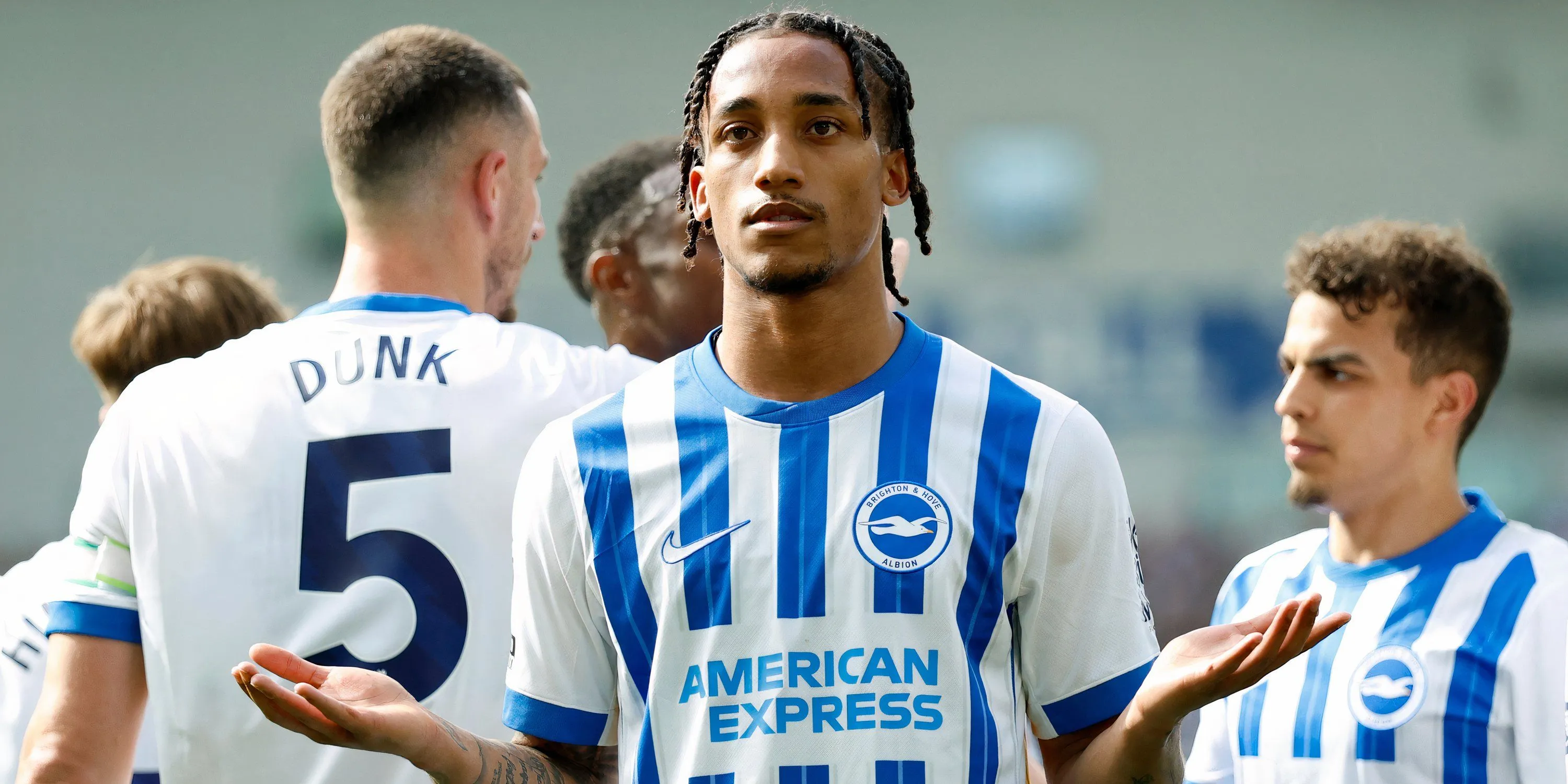 Tiền đạo người Brazil João Pedro trong màu áo Brighton Hove & Albion
