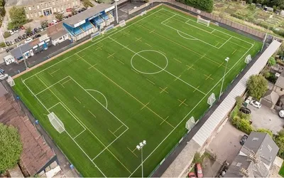 Toàn cảnh sân vận động Silverlands, sân nhà lịch sử của CLB Buxton FC