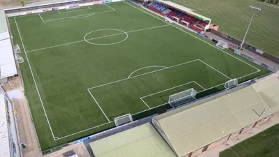 Tổng quan sân vận động Priory Lane, sân nhà của Eastbourne Borough FC tại Eastbourne