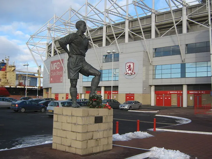 Tượng đài George Hardwick, huyền thoại của Middlesbrough
