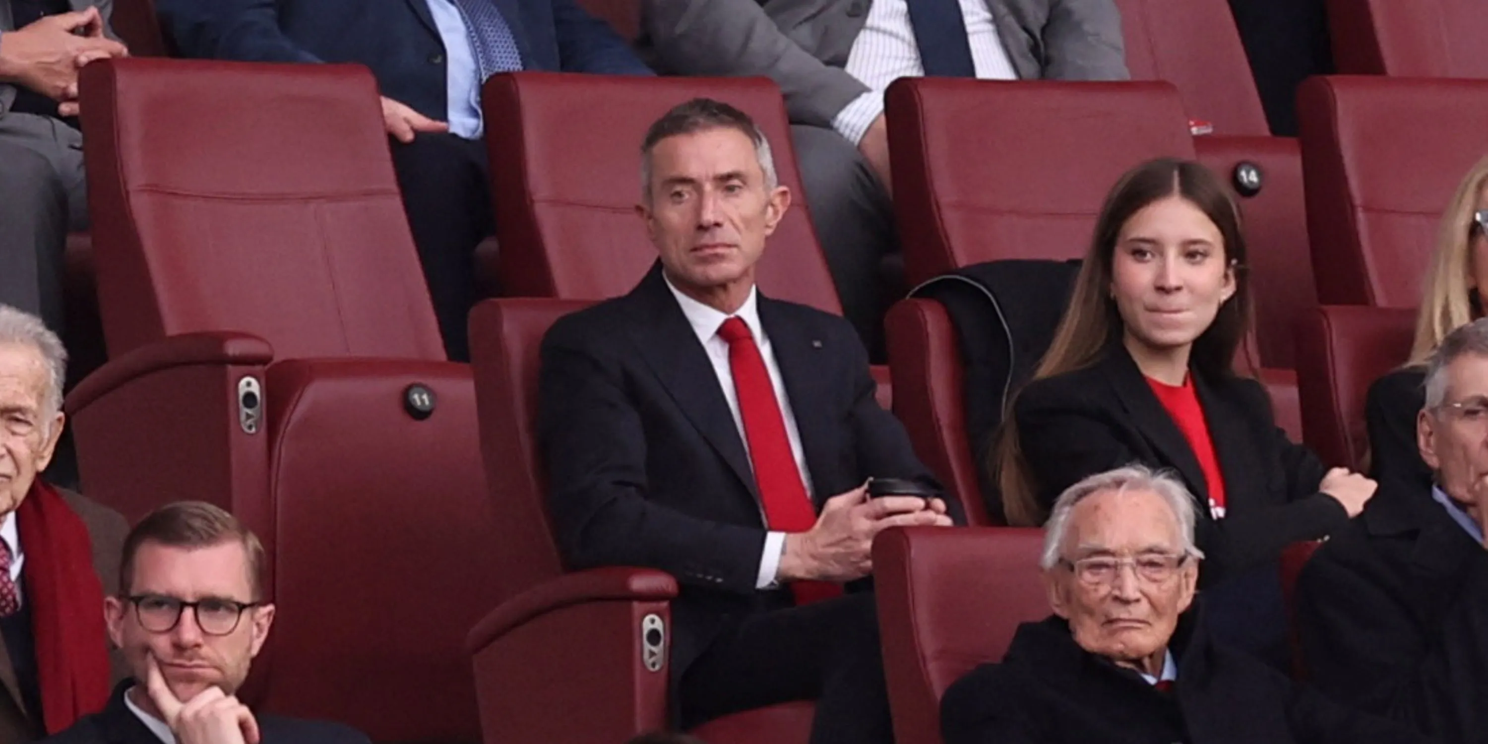 Giám đốc thể thao Andrea Berta của Arsenal đang nỗ lực thanh lý cầu thủ