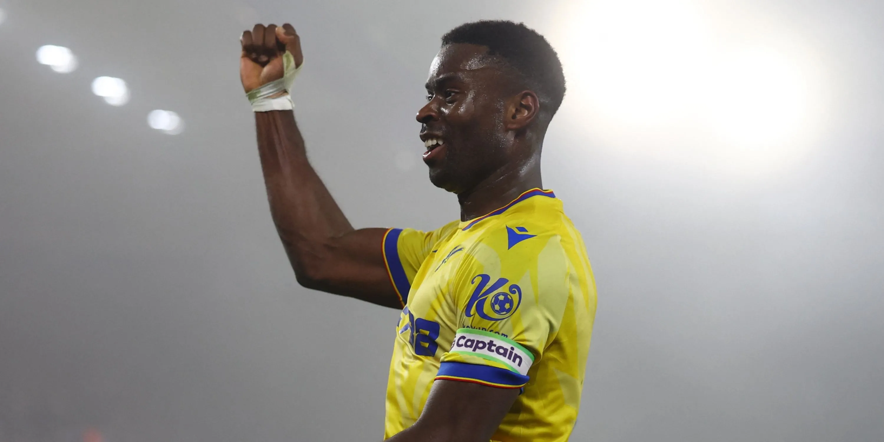 Marc Guehi, trung vệ đội trưởng của Crystal Palace, được đánh giá cao về kinh nghiệm và sự ổn định.