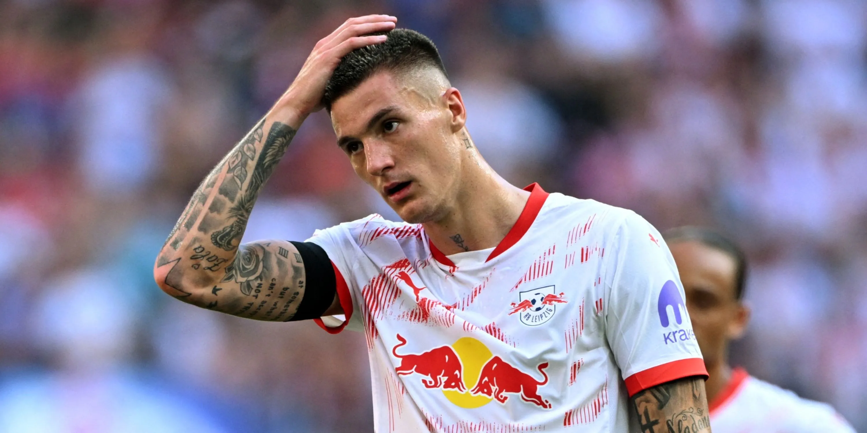 Tiền đạo Benjamin Sesko thi đấu, mục tiêu chuyển nhượng hàng đầu của MU và Arsenal