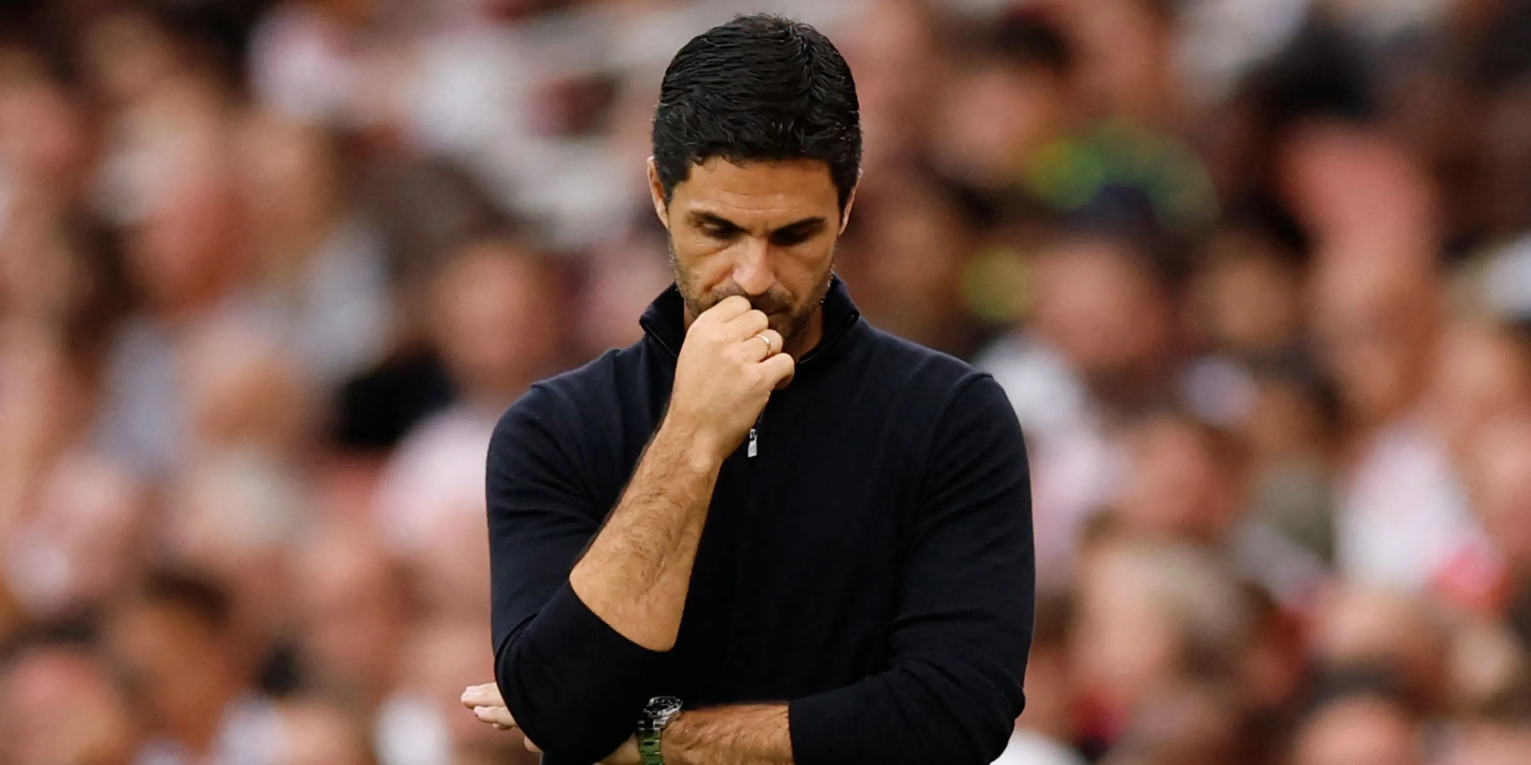HLV Mikel Arteta của Arsenal trên sân Emirates