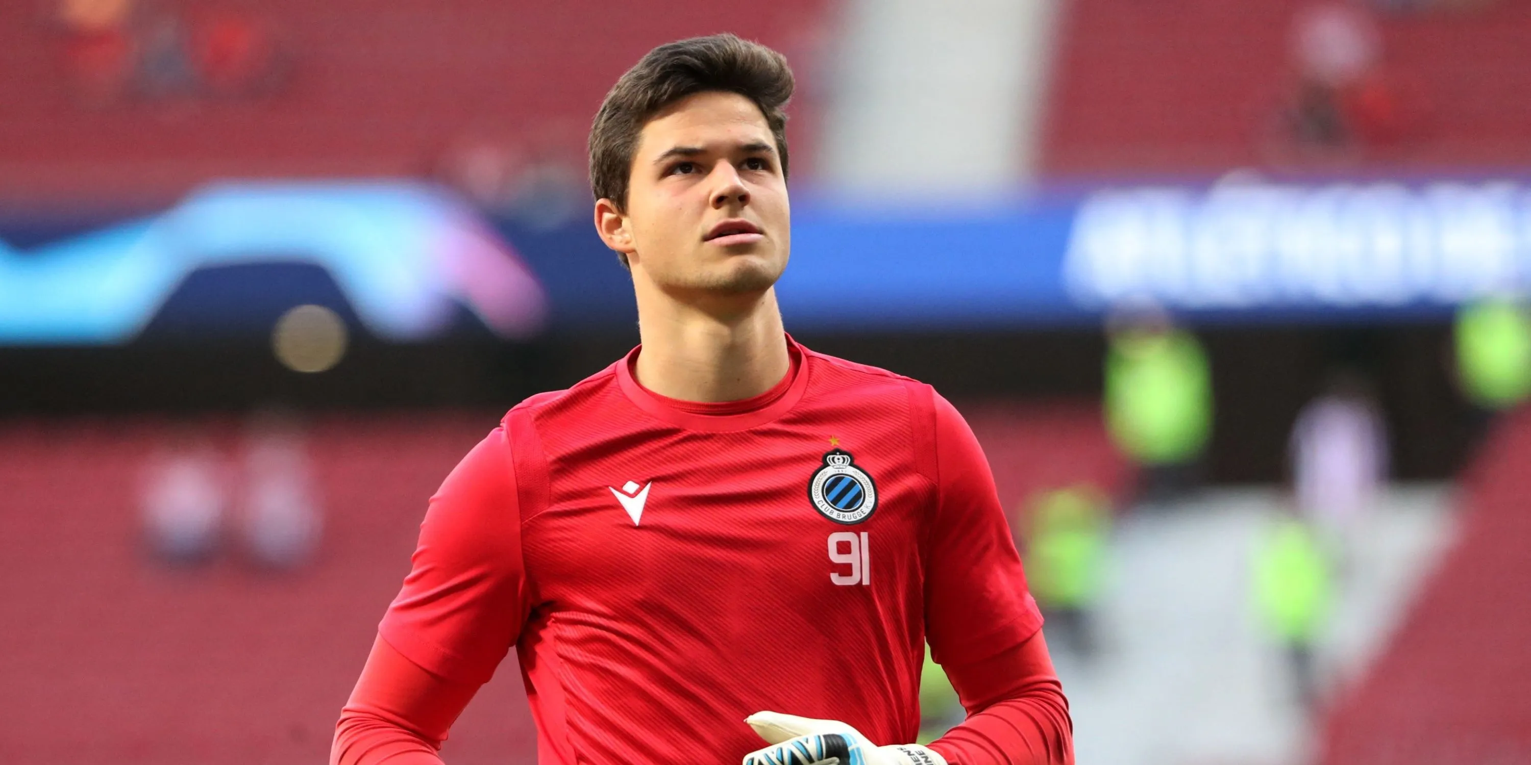 Thủ môn Senne Lammens thời còn ở Royal Antwerp, một trong những lựa chọn mới của MU