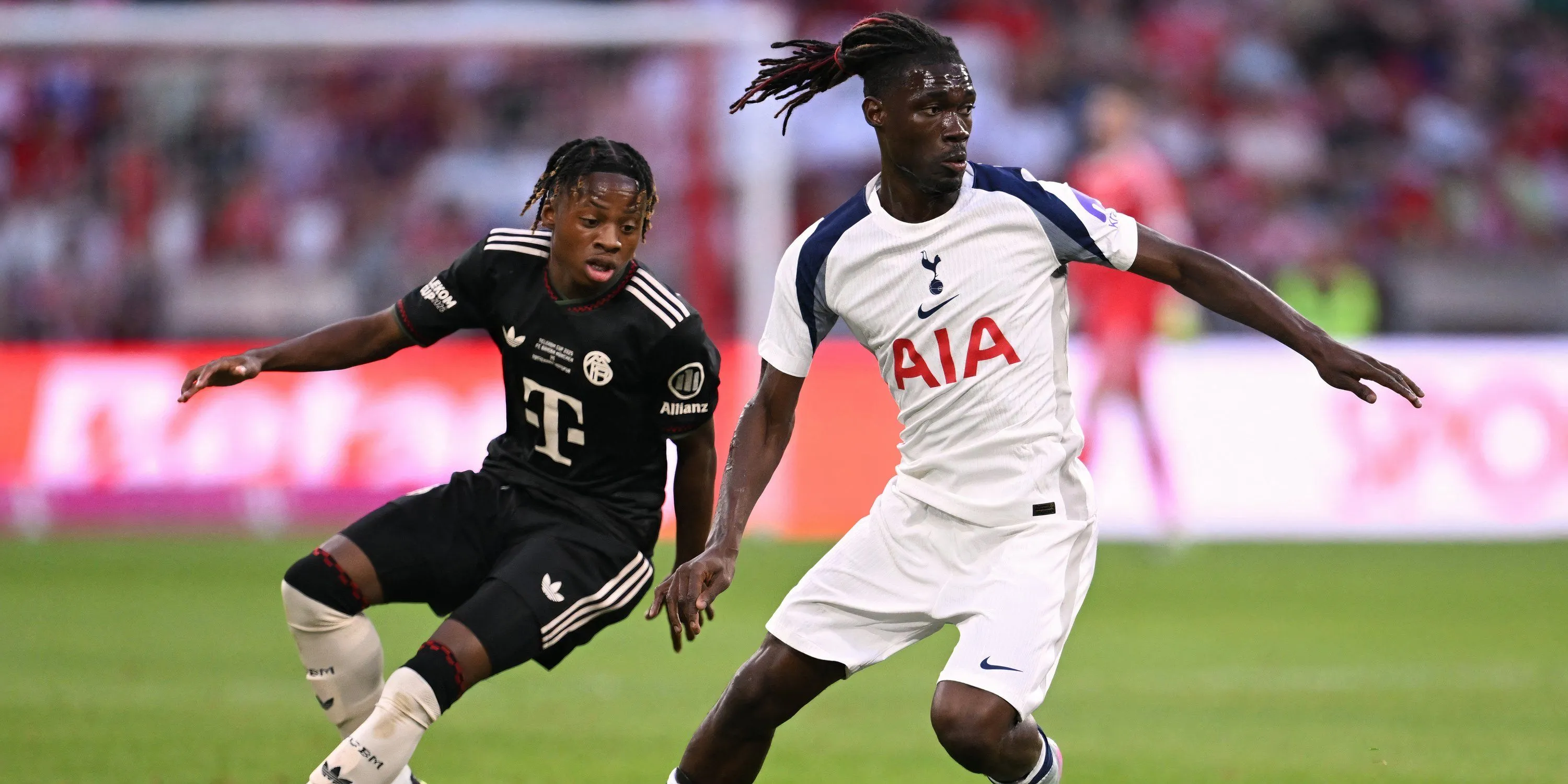 Tiền vệ Yves Bissouma của Tottenham thể hiện sự thất vọng, anh có thể rời CLB theo dạng cho mượn
