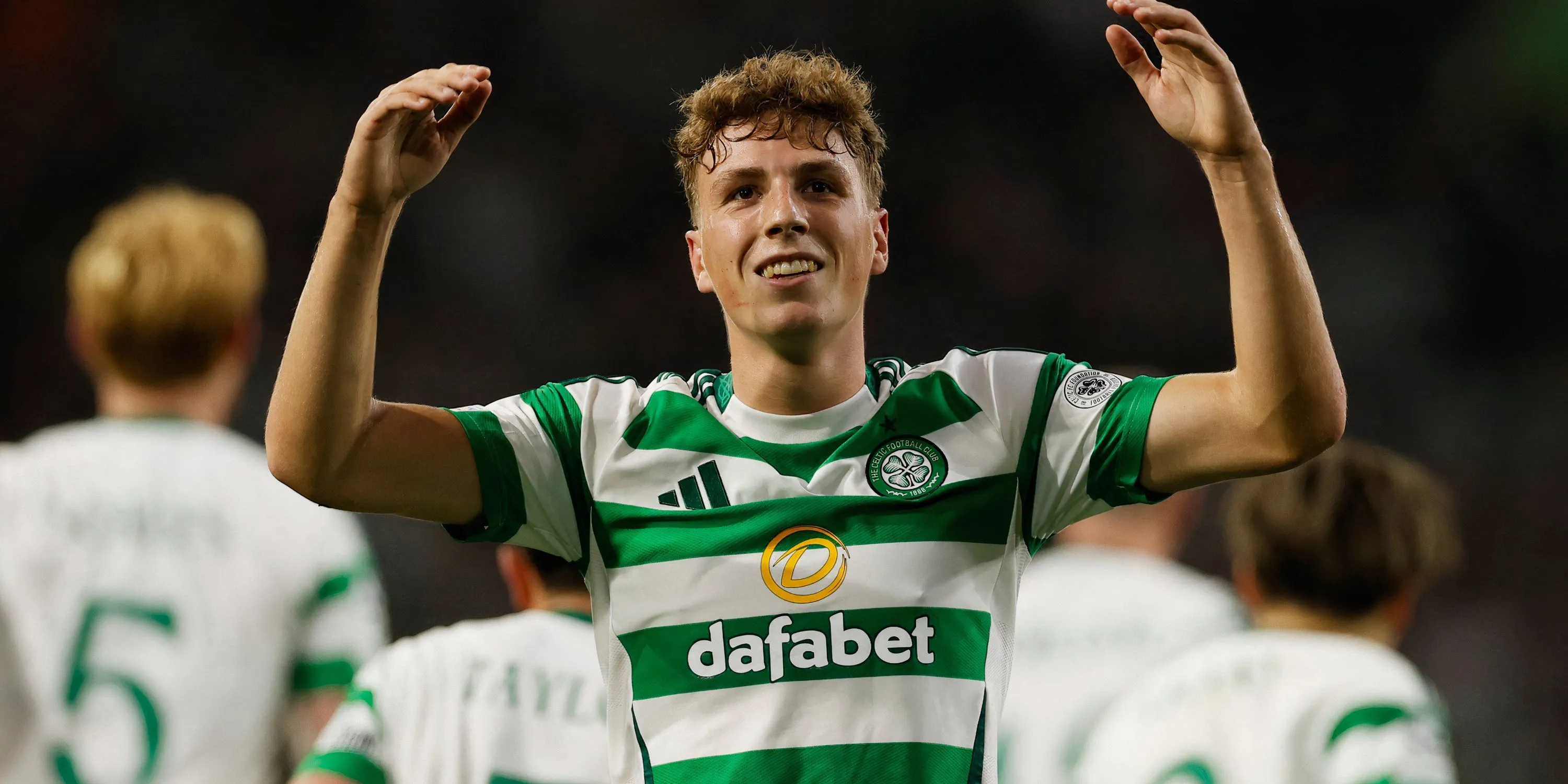 Arne Engels thi đấu cho Celtic ở Champions League