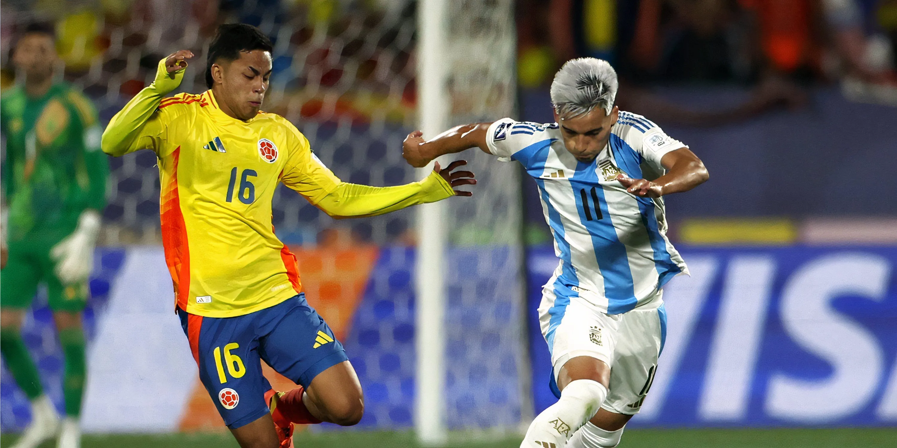 Ian Subiabre trong màu áo Argentina với kỹ năng rê bóng điệu nghệ