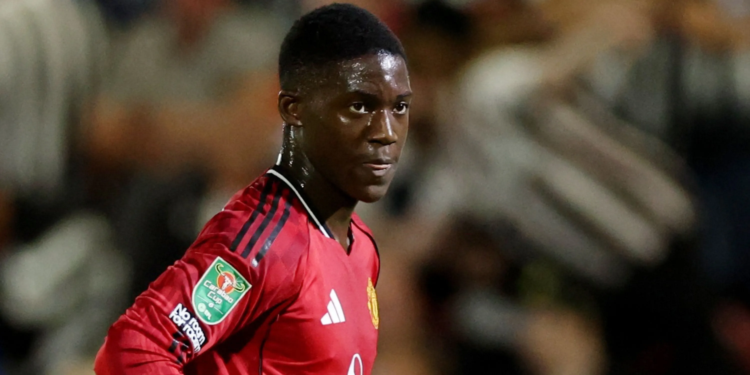 Kobbie Mainoo trong trang phục Manchester United trong trận đấu gần đây