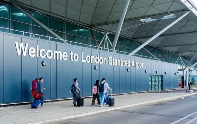 Sân bay Stansted ở London