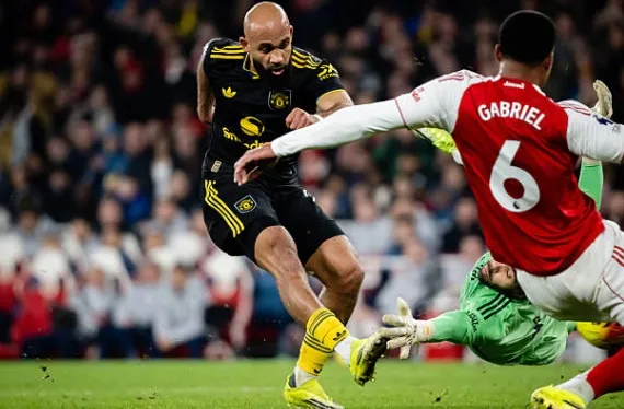 Bryan Mbeumo liên tục ghi bàn cho Manchester United